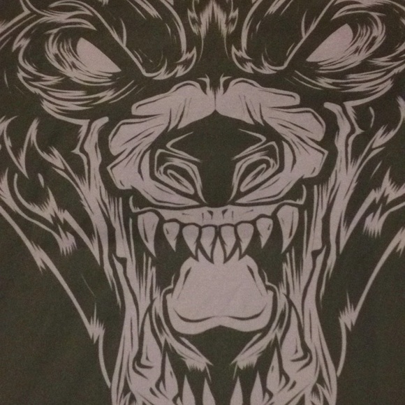 UNDER ARMOUR - Picture 1 of 8